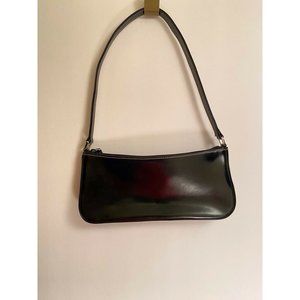 Q&A Womens Shoulder Purse Handbag Black Zipped Poc
